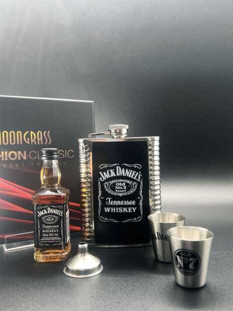 Kit Cantil Bolso Inox 8oz Bebidas Presente Personalizado Jack Daniels 1423 - GRUPO VIEIRA